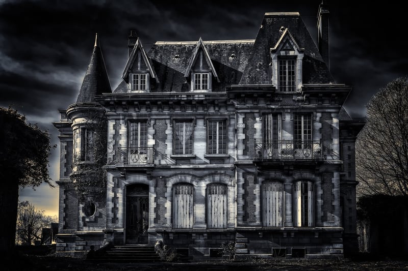 Grand Manor Estate
